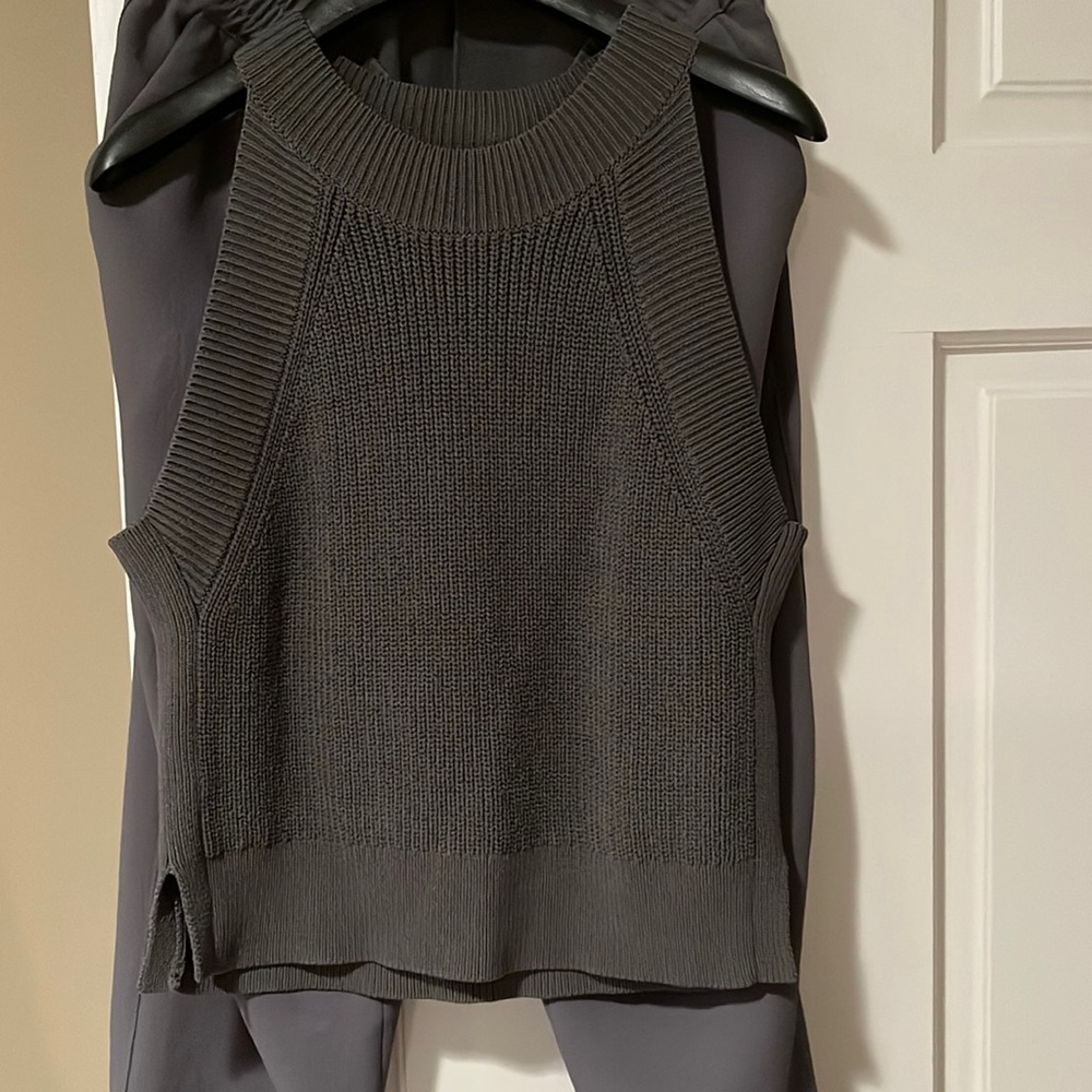 Aritzia Set